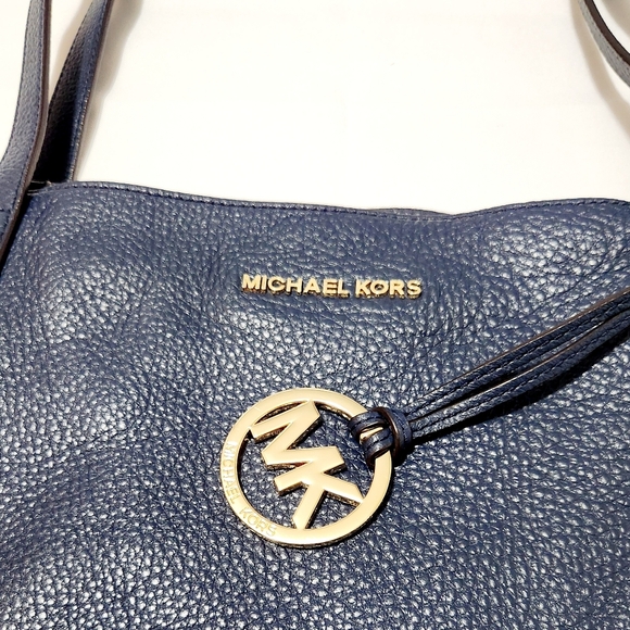 Michael Kors Saffiano Leather Large Shoulder Bag Purse Tote Navy Blue - Picture 4 of 13